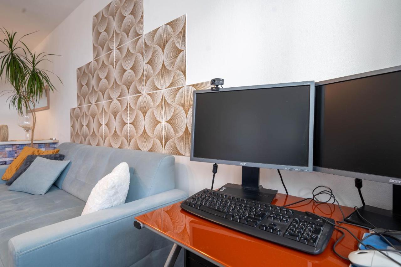 Pastelle Apartment With Own Parking Place Budapest Exterior photo